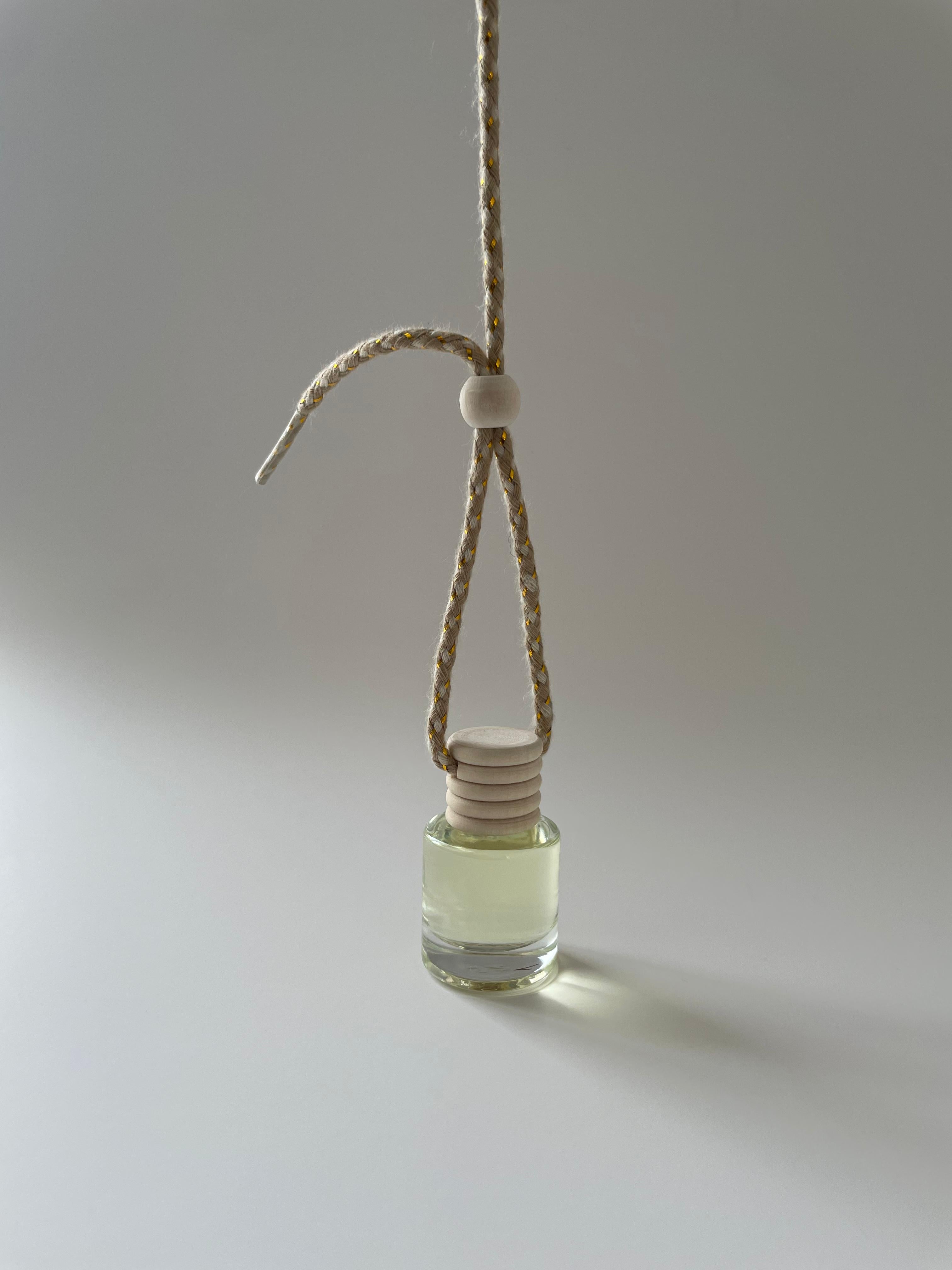 Mini Hanging Oil Diffuser